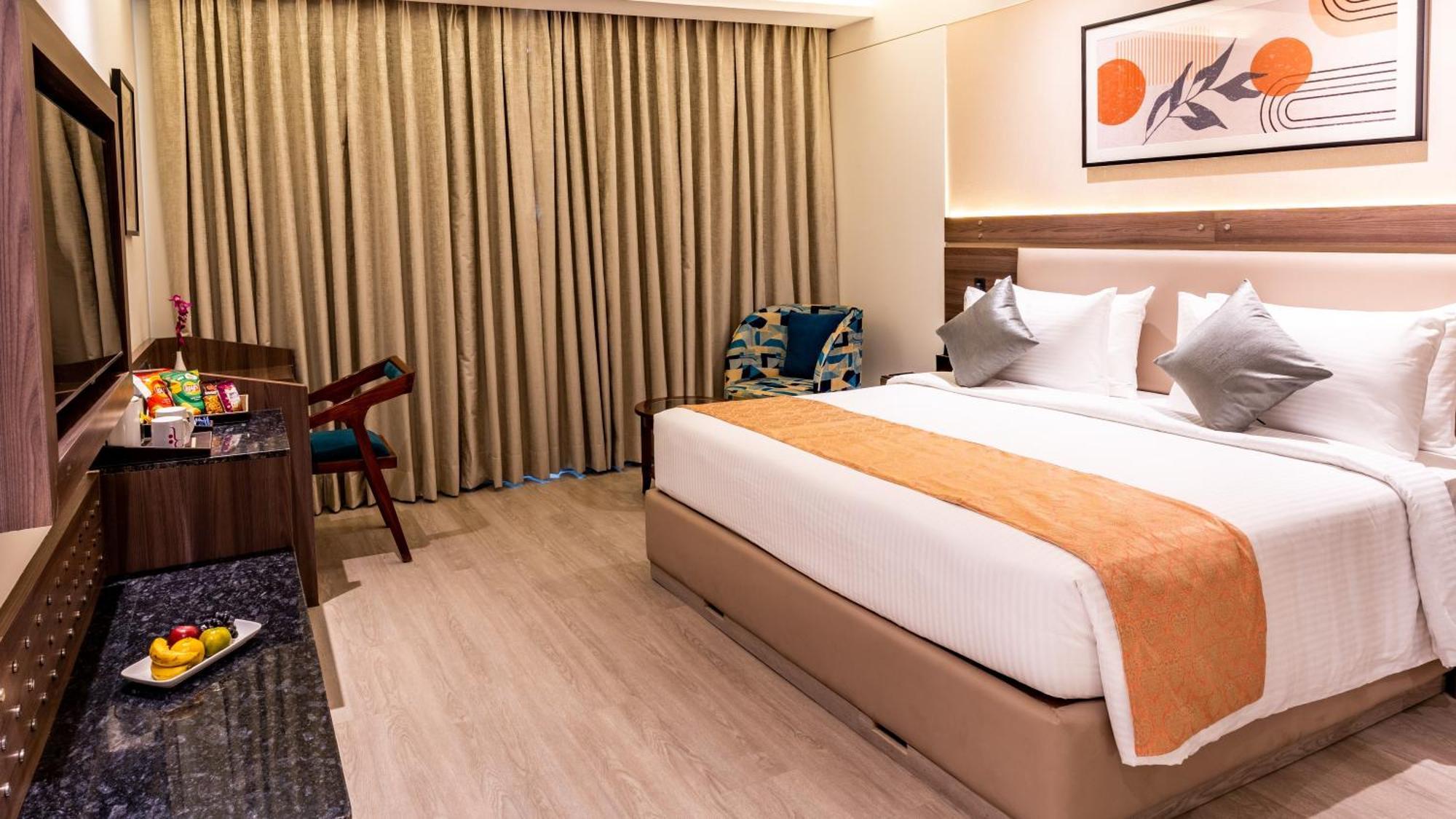 Regenta Inn Gurugram Gurgaon Exterior photo
